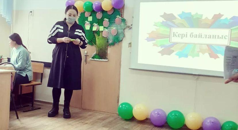 “Тәрбие тал бесіктен” атты тақырыпта ата-аналармен дөңгелек үстел